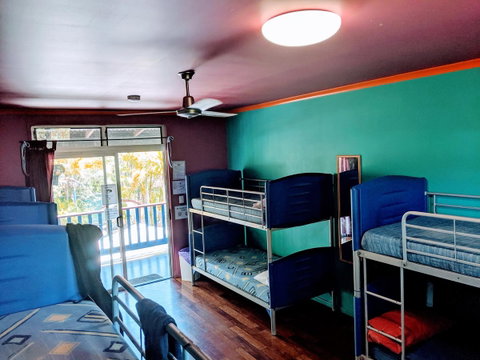 Cool Bananas Backpackers - Tourism Caloundra 5