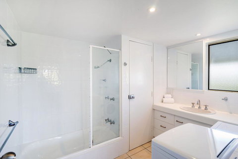 Sunseeker Holiday Apartments - Tourism Caloundra 27