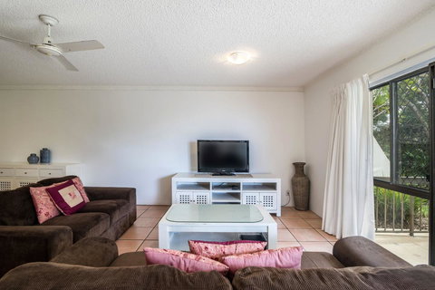 Sunseeker Holiday Apartments - Tourism Caloundra 7