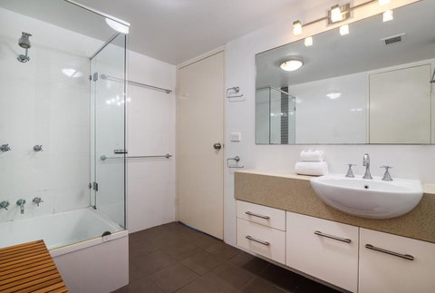 Sunseeker Holiday Apartments - Tourism Caloundra 37