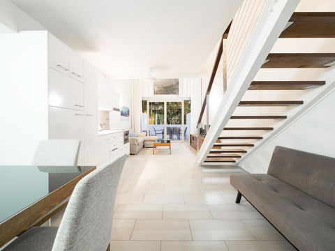 Drift Palm Cove - Tourism Caloundra 4