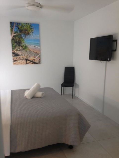 Chez Noosa Resort Motel - Tourism Caloundra 4