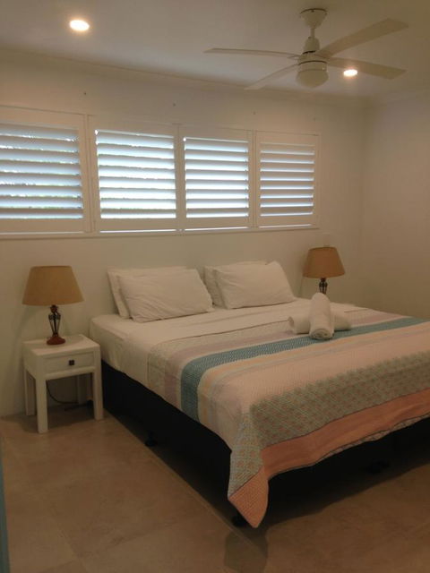 Chez Noosa Resort Motel - Tourism Caloundra 17