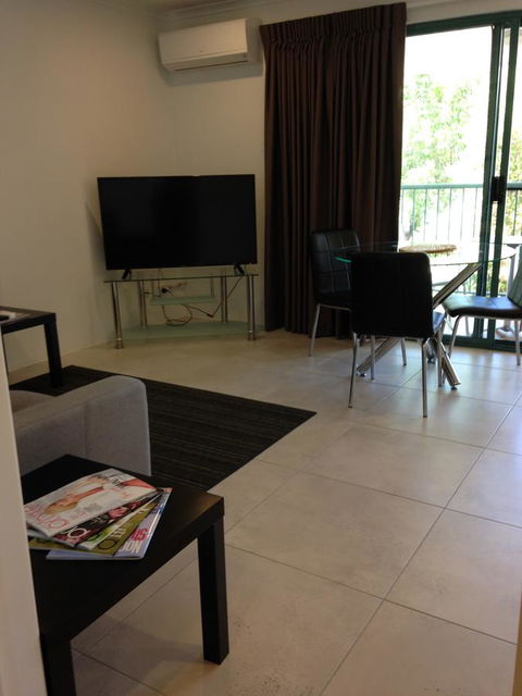 Chez Noosa Resort Motel - Tourism Caloundra 9