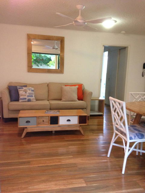 Chez Noosa Resort Motel - Tourism Caloundra 35