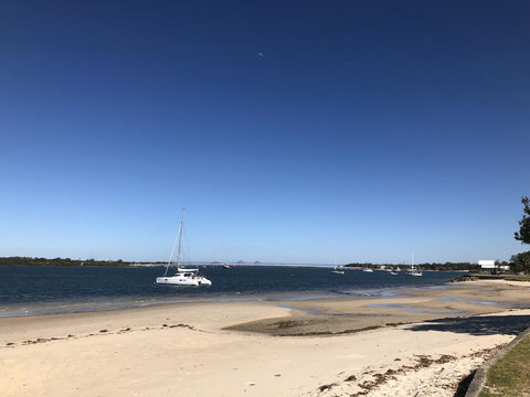 Bribie Island Hotel - Tourism Caloundra 25