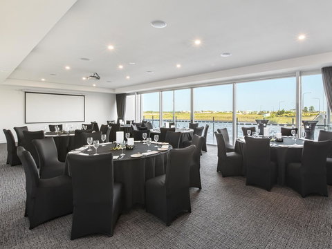 Mercure Sunshine Coast Kawana Waters - Tourism Caloundra 42