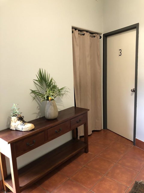 Backpackers At 1770 - Tourism Caloundra 9