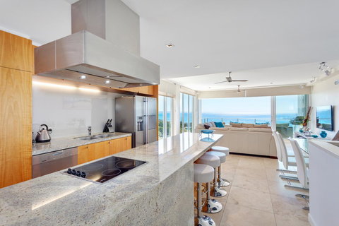 Apartment Dees Retreat - Tourism Caloundra 13