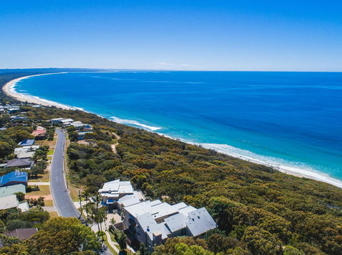 Rainbow Ocean Palms Resort - Tourism Caloundra 2