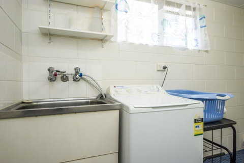 Magnetic North Apartment 1 - Tourism Caloundra 11