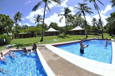 Nomads Airlie Beach - Tourism Caloundra 26