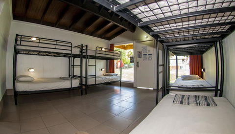 Nomads Airlie Beach - Tourism Caloundra 17