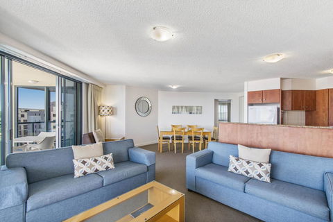 Mantra Mooloolaba Beach - Tourism Caloundra 18