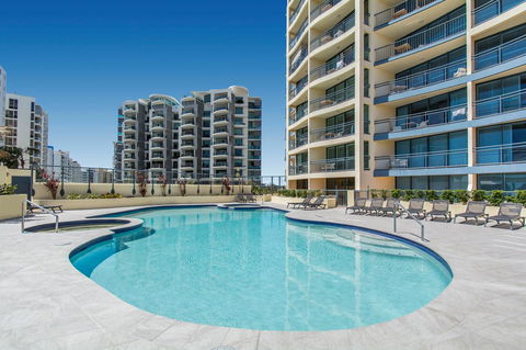 Mantra Mooloolaba Beach - Tourism Caloundra 10