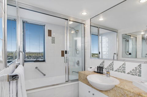 Mantra Mooloolaba Beach - Tourism Caloundra 21