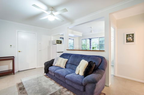 Airlie Beach Eco Cabins - Adults Only - Tourism Caloundra 38