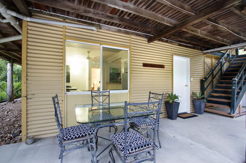 Airlie Beach Eco Cabins - Adults Only - Tourism Caloundra 43