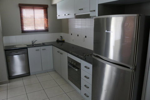 Blue Lagoon Resort - Tourism Caloundra 32