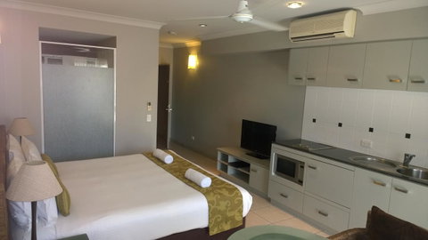 Blue Lagoon Resort - Tourism Caloundra 27