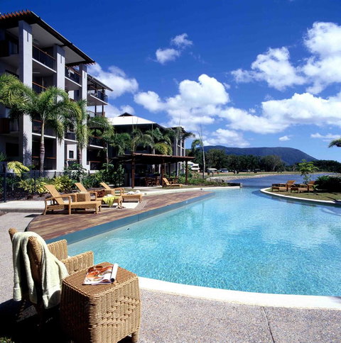 Blue Lagoon Resort - Tourism Caloundra 0
