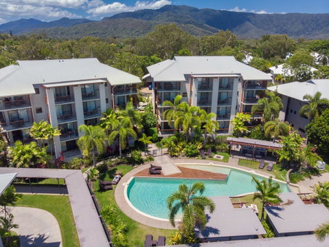 Blue Lagoon Resort - Tourism Caloundra 5