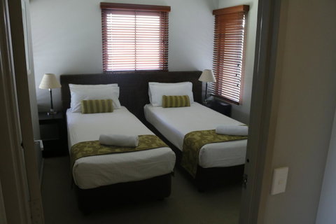 Blue Lagoon Resort - Tourism Caloundra 31