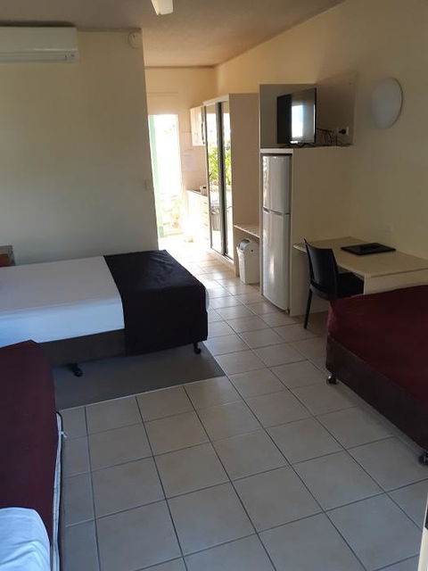 Whitsunday Sands Resort - Tourism Caloundra 11