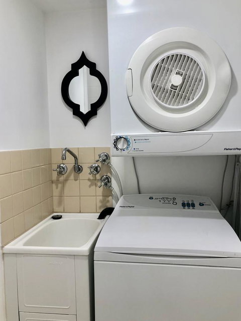 NOMAD - Luxe Apartment - Tourism Caloundra 40