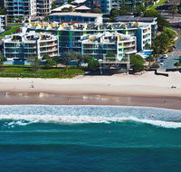 Rolling Surf Resort - Tourism Caloundra