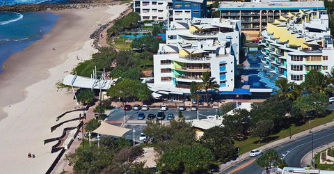Rolling Surf Resort - Tourism Caloundra 43