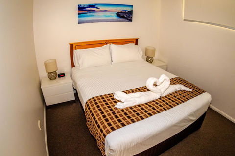 Grand Palais Boolarong Beachside Apartments - Tourism Caloundra 18