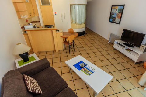 Grand Palais Boolarong Beachside Apartments - Tourism Caloundra 11