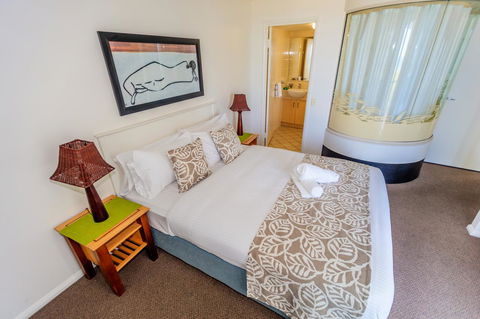 Grand Palais Boolarong Beachside Apartments - Tourism Caloundra 33
