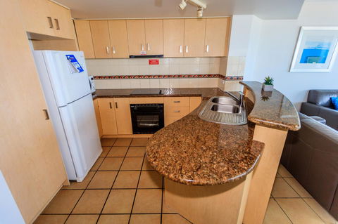 Grand Palais Boolarong Beachside Apartments - Tourism Caloundra 25