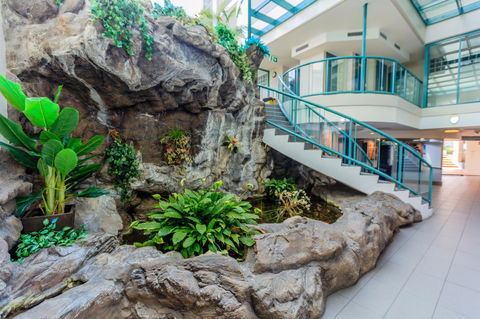 Grand Palais Boolarong Beachside Apartments - Tourism Caloundra 40