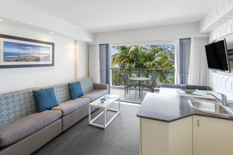 Ramada Resort By Wyndham Golden Beach - Tourism Caloundra 23