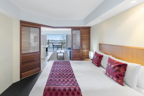 Ramada Resort By Wyndham Golden Beach - Tourism Caloundra 20