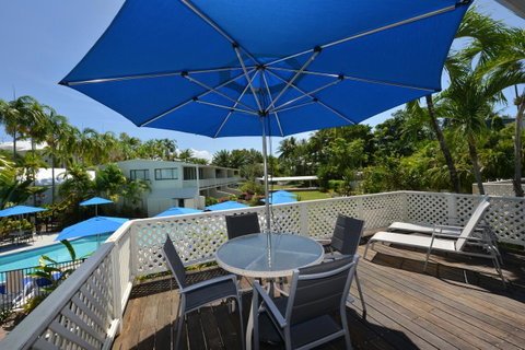 Seascape Holidays At Beachfront Terraces - Tourism Caloundra 18