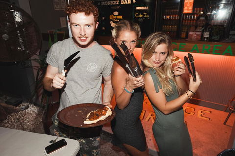 Mad Monkey Central - Tourism Caloundra 28