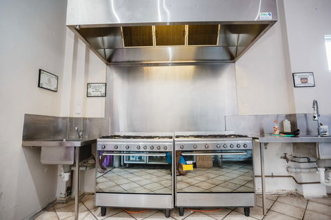 Mad Monkey Central - Tourism Caloundra 43