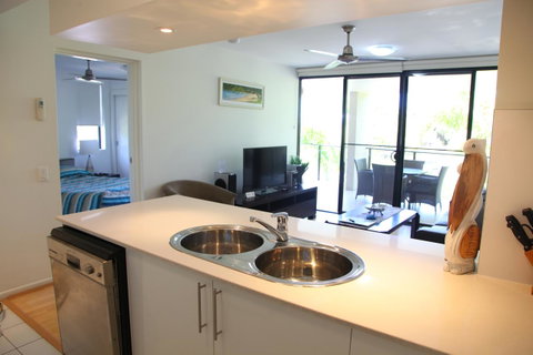 Agnes Water Beach Club - Tourism Caloundra 12