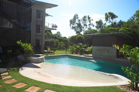 Agnes Water Beach Club - Tourism Caloundra 2