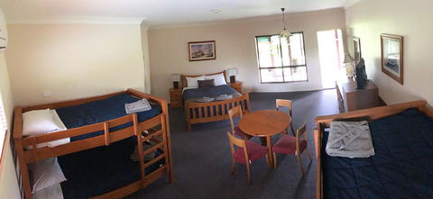 The Bearded Dragon Boutique Hotel - Tourism Caloundra 10