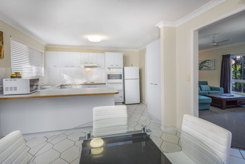 The Beach Motel Hervey Bay - Tourism Caloundra 25