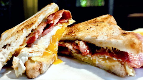 PK\'s Jungle Village - Tourism Caloundra 2