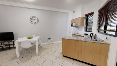 Silkari The Pavilions - Tourism Caloundra 7