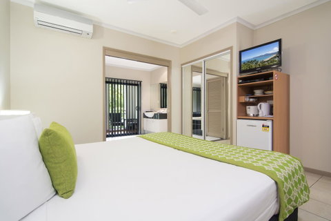 Regal Port Douglas - Tourism Caloundra 3