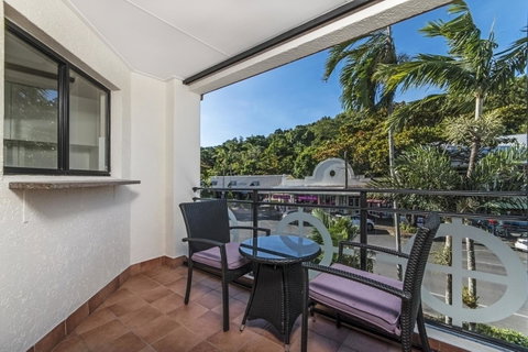 Regal Port Douglas - Tourism Caloundra 11