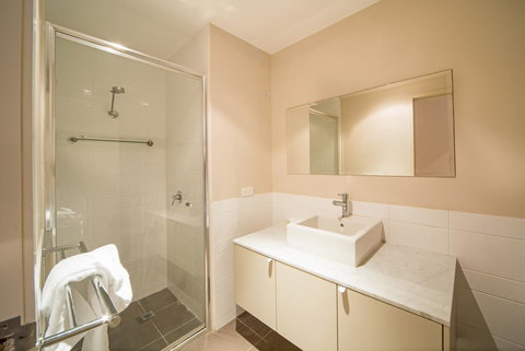 Whitsunday Reflections - Tourism Caloundra 4